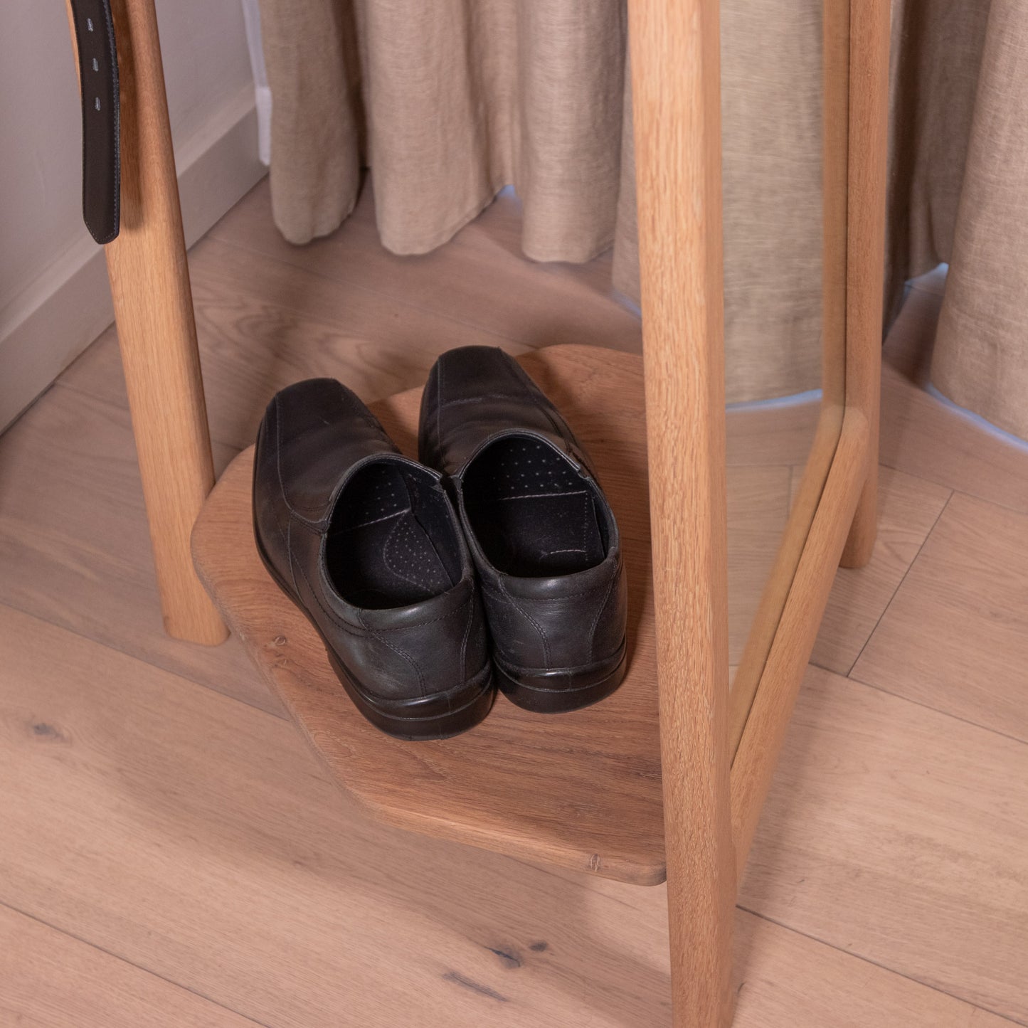 Lourie Wardrobe Butler